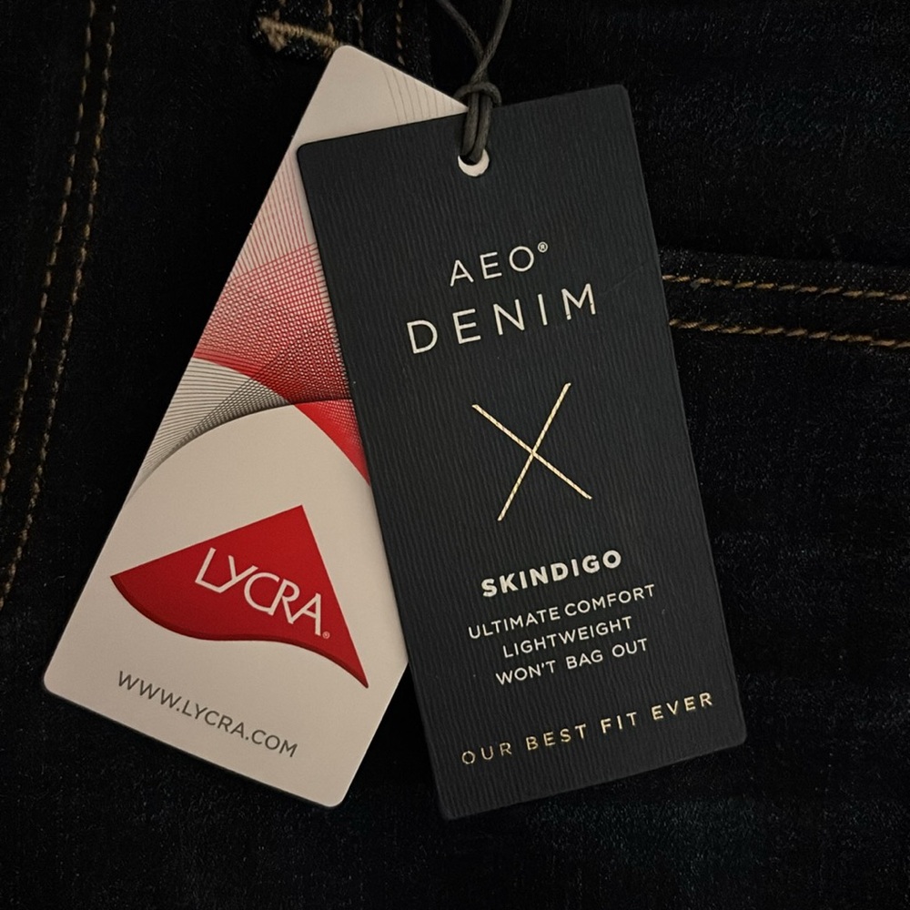 Brand-New Dark Wash Skinny Jeans - Picture 9 of 10